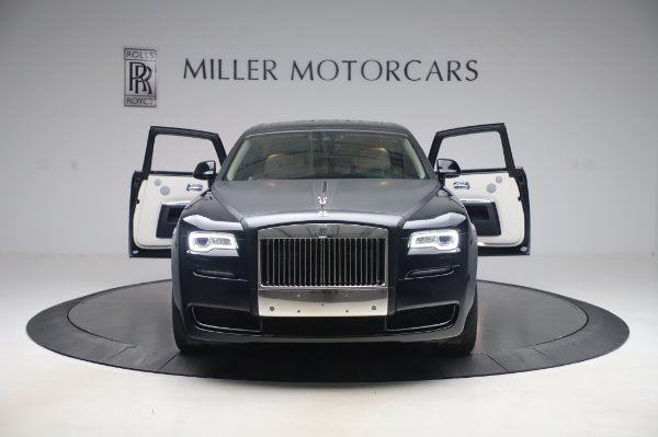 Used 2015 Rolls-Royce Ghost Base for sale Sold at Bugatti of Greenwich in Greenwich CT 06830 11