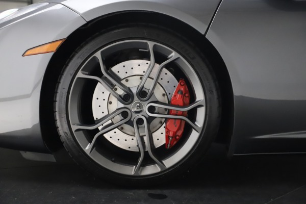 Used 2013 McLaren MP4-12C Spider Convertible for sale Sold at Bugatti of Greenwich in Greenwich CT 06830 28