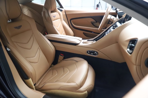 New 2020 Aston Martin DBS Superleggera Coupe for sale $338,286 at Bugatti of Greenwich in Greenwich CT 06830 20