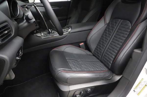 Used 2019 Maserati Levante Trofeo for sale $45,900 at Bugatti of Greenwich in Greenwich CT 06830 14