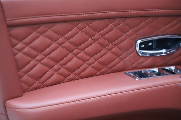 Used 2018 Bentley Flying Spur V8 S for sale Sold at Bugatti of Greenwich in Greenwich CT 06830 17