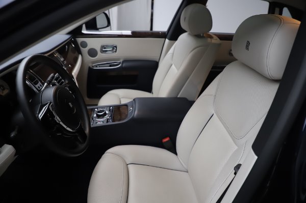 Used 2016 Rolls-Royce Ghost for sale Sold at Bugatti of Greenwich in Greenwich CT 06830 12