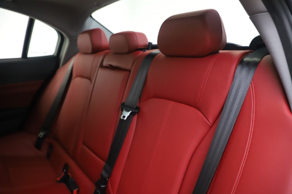 New 2020 Alfa Romeo Giulia Q4 for sale Sold at Bugatti of Greenwich in Greenwich CT 06830 18
