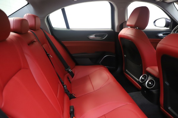 New 2020 Alfa Romeo Giulia Q4 for sale Sold at Bugatti of Greenwich in Greenwich CT 06830 27