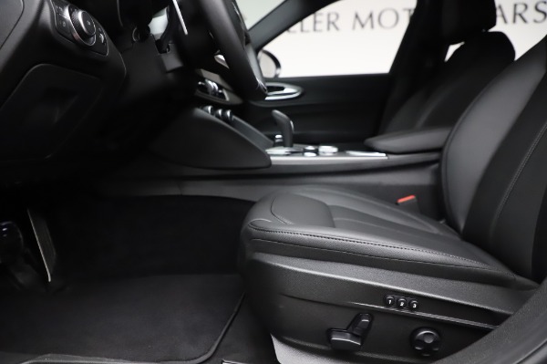 New 2020 Alfa Romeo Giulia Sport Q4 for sale Call for price at Bugatti of Greenwich in Greenwich CT 06830 14