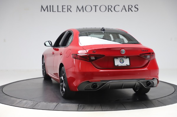 New 2020 Alfa Romeo Giulia Sport Q4 for sale Call for price at Bugatti of Greenwich in Greenwich CT 06830 5