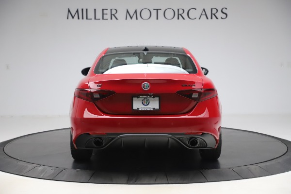 New 2020 Alfa Romeo Giulia Sport Q4 for sale Call for price at Bugatti of Greenwich in Greenwich CT 06830 6