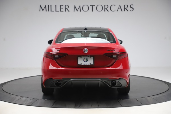 New 2020 Alfa Romeo Giulia Sport Q4 for sale Sold at Bugatti of Greenwich in Greenwich CT 06830 6