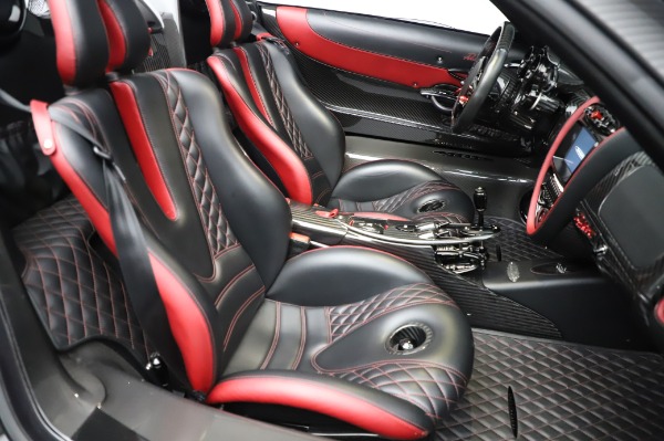 Used 2017 Pagani Huayra Roadster for sale Sold at Bugatti of Greenwich in Greenwich CT 06830 28