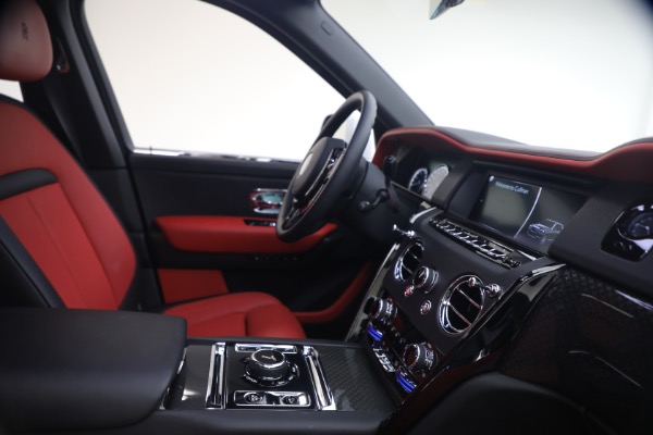 Used 2020 Rolls-Royce Cullinan Black Badge for sale $299,900 at Bugatti of Greenwich in Greenwich CT 06830 22