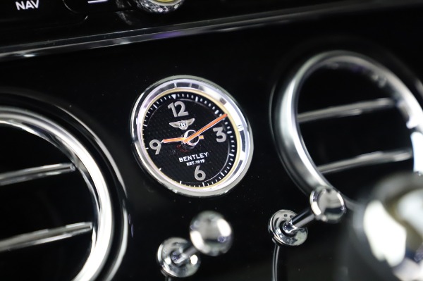 Used 2020 Bentley Continental GTC V8 for sale $199,900 at Bugatti of Greenwich in Greenwich CT 06830 27