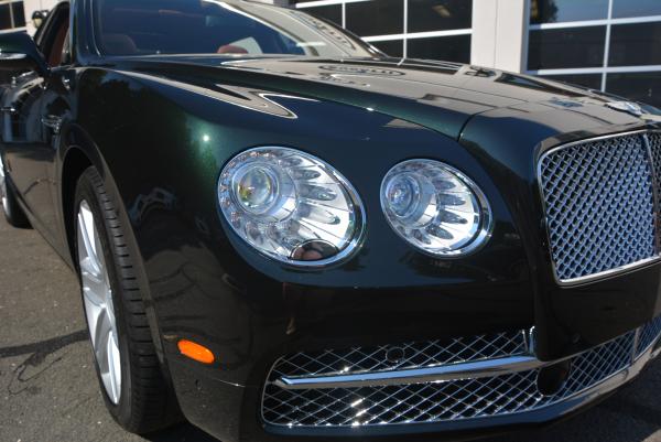 Used 2016 Bentley Flying Spur W12 for sale Sold at Bugatti of Greenwich in Greenwich CT 06830 7