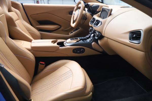 New 2021 Aston Martin Vantage Roadster for sale Sold at Bugatti of Greenwich in Greenwich CT 06830 19