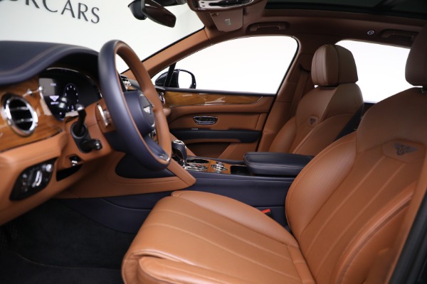 Used 2021 Bentley Bentayga V8 for sale Call for price at Bugatti of Greenwich in Greenwich CT 06830 19