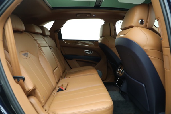 Used 2021 Bentley Bentayga V8 for sale Call for price at Bugatti of Greenwich in Greenwich CT 06830 27