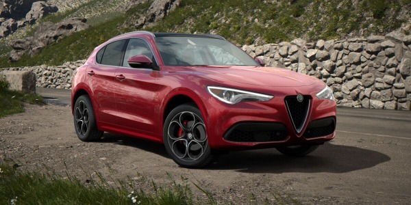 New 2020 Alfa Romeo Stelvio Ti Lusso Q4 for sale Sold at Bugatti of Greenwich in Greenwich CT 06830 2