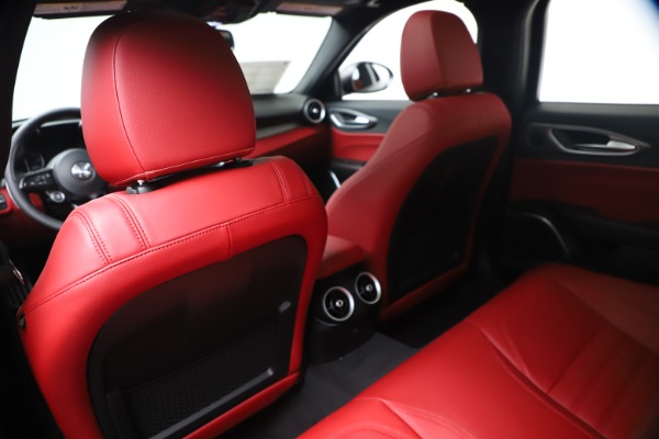 New 2020 Alfa Romeo Giulia Ti Sport Q4 for sale $51,095 at Bugatti of Greenwich in Greenwich CT 06830 20