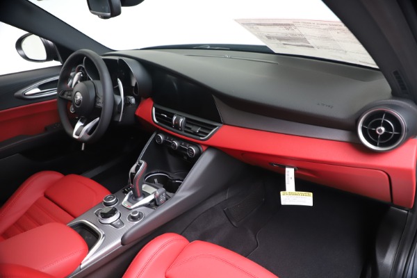 New 2020 Alfa Romeo Giulia Ti Sport Q4 for sale $51,095 at Bugatti of Greenwich in Greenwich CT 06830 24