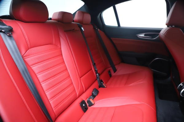 New 2020 Alfa Romeo Giulia Ti Sport Q4 for sale $51,095 at Bugatti of Greenwich in Greenwich CT 06830 26