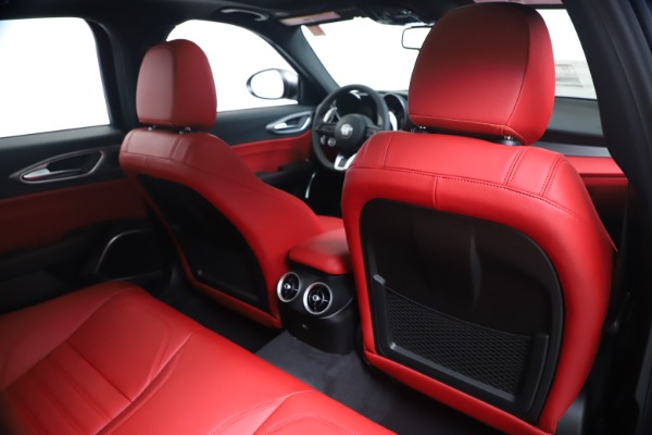 New 2020 Alfa Romeo Giulia Ti Sport Q4 for sale $51,095 at Bugatti of Greenwich in Greenwich CT 06830 28