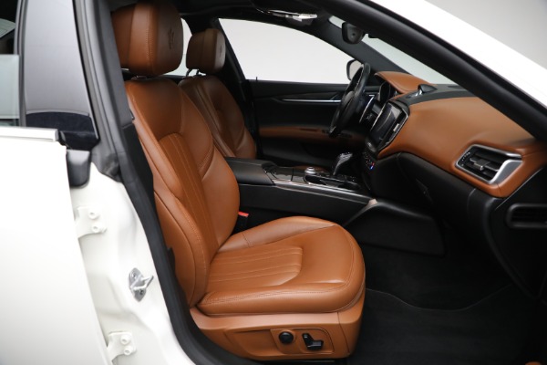 Used 2020 Maserati Ghibli S Q4 for sale Sold at Bugatti of Greenwich in Greenwich CT 06830 28