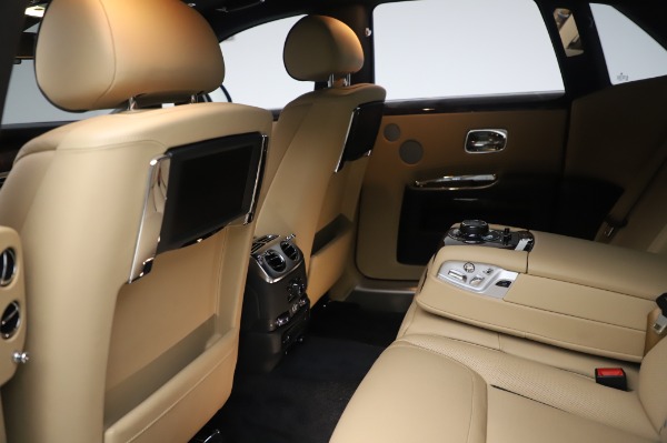 Used 2016 Rolls-Royce Ghost for sale Sold at Bugatti of Greenwich in Greenwich CT 06830 22