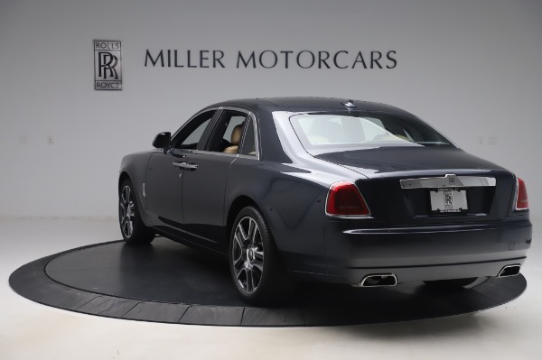 Used 2016 Rolls-Royce Ghost for sale $175,900 at Bugatti of Greenwich in Greenwich CT 06830 5