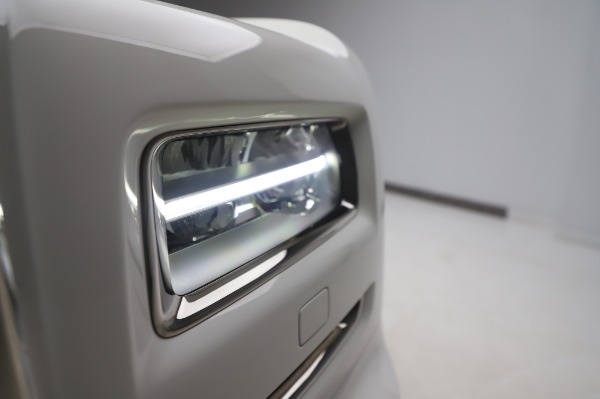 Used 2014 Rolls-Royce Phantom for sale $189,900 at Bugatti of Greenwich in Greenwich CT 06830 11