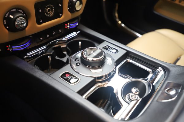 Used 2015 Rolls-Royce Wraith for sale Sold at Bugatti of Greenwich in Greenwich CT 06830 19