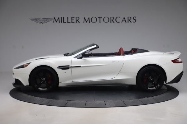 Used 2018 Aston Martin Vanquish Volante for sale Sold at Bugatti of Greenwich in Greenwich CT 06830 2