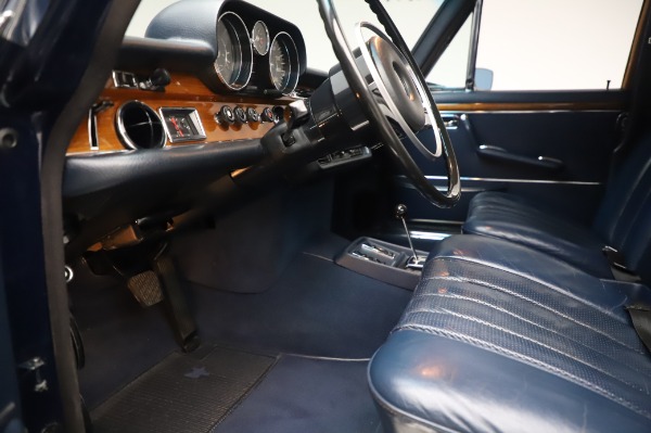 Used 1971 Mercedes-Benz 300 SEL 6.3 for sale Sold at Bugatti of Greenwich in Greenwich CT 06830 16
