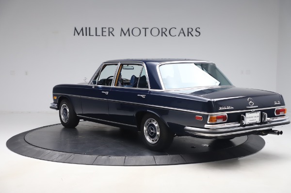 Used 1971 Mercedes-Benz 300 SEL 6.3 for sale Sold at Bugatti of Greenwich in Greenwich CT 06830 5