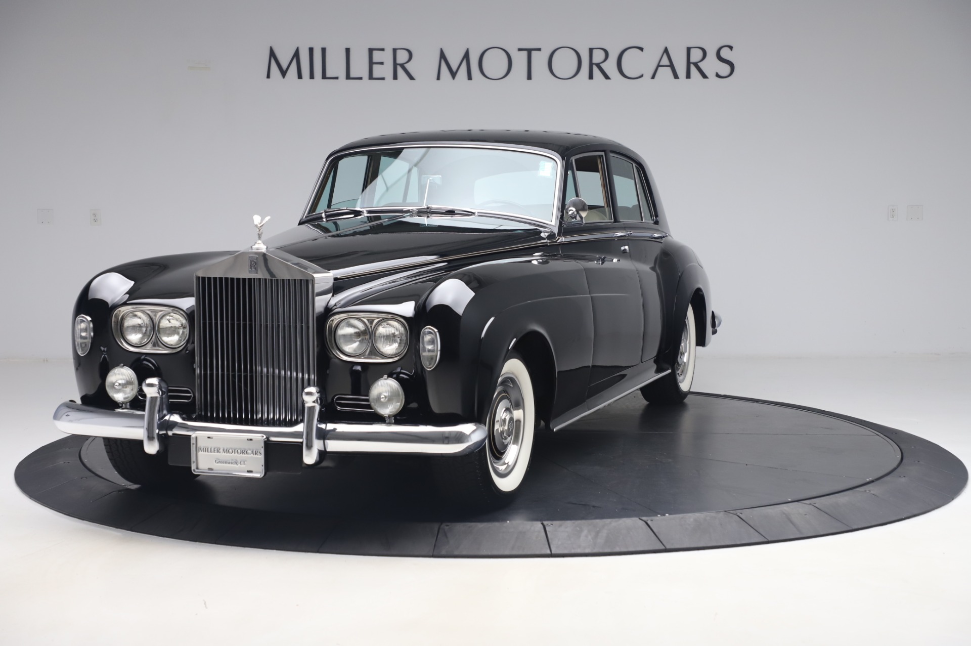 Used 1965 Rolls-Royce Silver Cloud III for sale Sold at Bugatti of Greenwich in Greenwich CT 06830 1