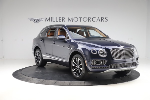 Used 2018 Bentley Bentayga W12 Signature Edition for sale Sold at Bugatti of Greenwich in Greenwich CT 06830 11