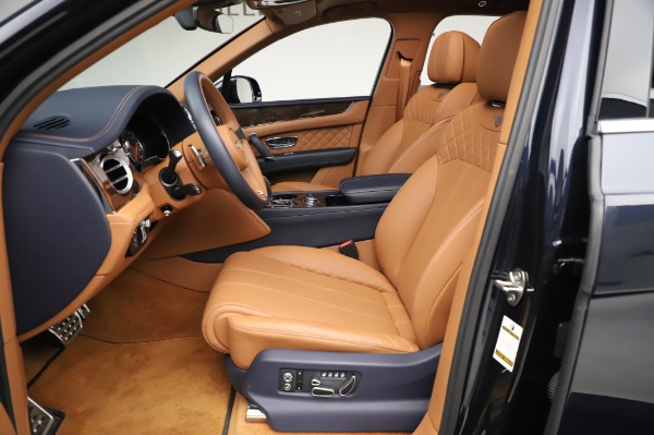 Used 2018 Bentley Bentayga W12 Signature Edition for sale Sold at Bugatti of Greenwich in Greenwich CT 06830 20