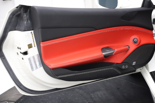 Used 2016 Ferrari 488 GTB Base for sale $239,900 at Bugatti of Greenwich in Greenwich CT 06830 16