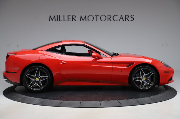 Used 2017 Ferrari California T for sale Sold at Bugatti of Greenwich in Greenwich CT 06830 17