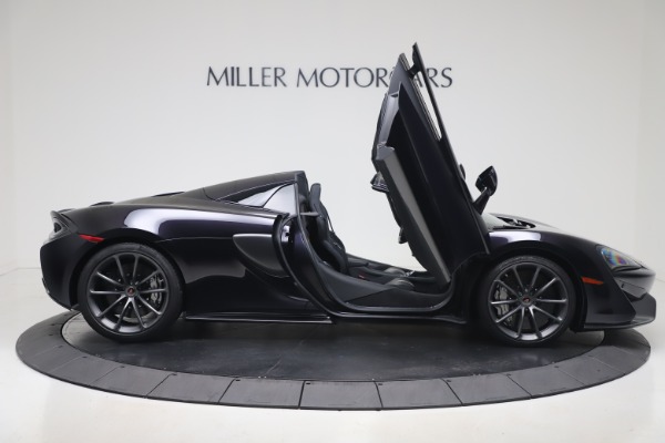 Used 2019 McLaren 570S Spider for sale Sold at Bugatti of Greenwich in Greenwich CT 06830 23