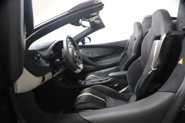 Used 2019 McLaren 570S Spider for sale Sold at Bugatti of Greenwich in Greenwich CT 06830 27