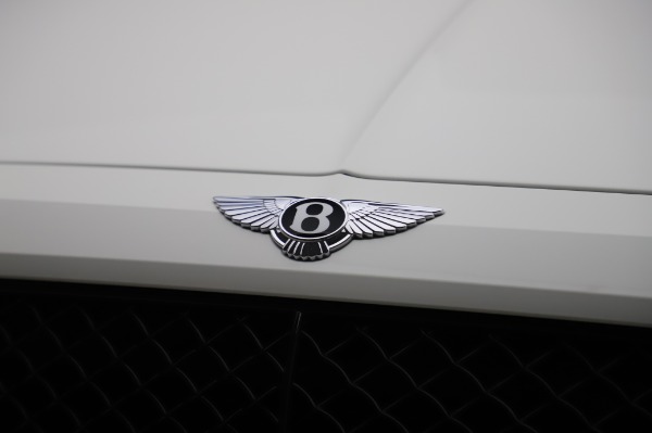 Used 2018 Bentley Bentayga Black Edition for sale Sold at Bugatti of Greenwich in Greenwich CT 06830 14