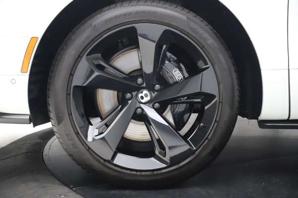 Used 2018 Bentley Bentayga Black Edition for sale Call for price at Bugatti of Greenwich in Greenwich CT 06830 15