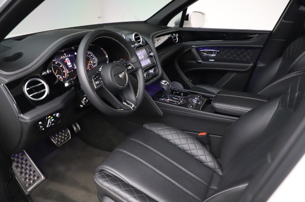 Used 2018 Bentley Bentayga Black Edition for sale Call for price at Bugatti of Greenwich in Greenwich CT 06830 19