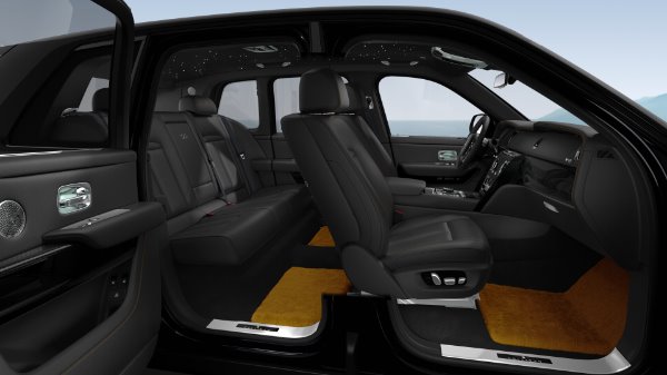 New 2021 Rolls-Royce Cullinan Black Badge for sale $439,700 at Bugatti of Greenwich in Greenwich CT 06830 10
