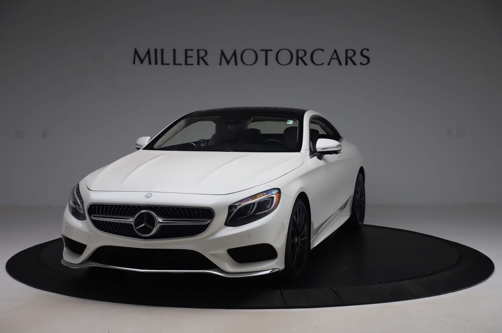 Used 2015 Mercedes-Benz S-Class S 550 4MATIC for sale Sold at Bugatti of Greenwich in Greenwich CT 06830 1