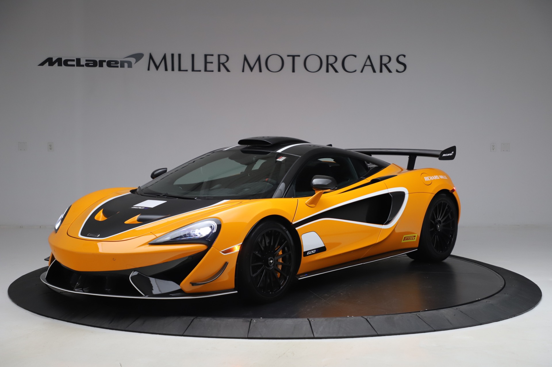 New 2020 McLaren 620R for sale Sold at Bugatti of Greenwich in Greenwich CT 06830 1