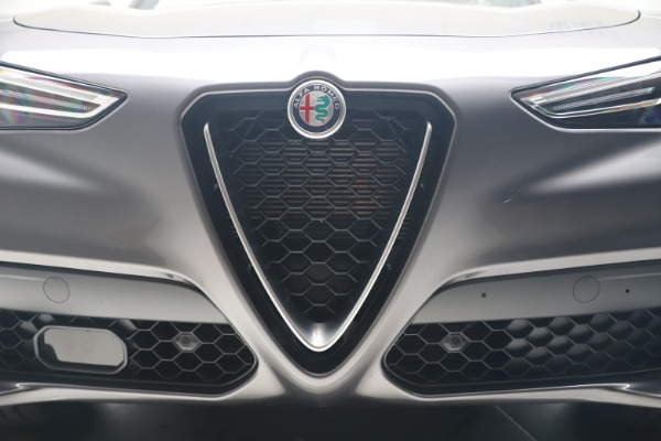 New 2020 Alfa Romeo Stelvio Ti Sport Q4 for sale Sold at Bugatti of Greenwich in Greenwich CT 06830 12