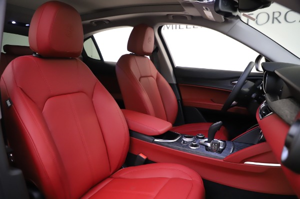 New 2020 Alfa Romeo Stelvio Sport Q4 for sale $50,195 at Bugatti of Greenwich in Greenwich CT 06830 22