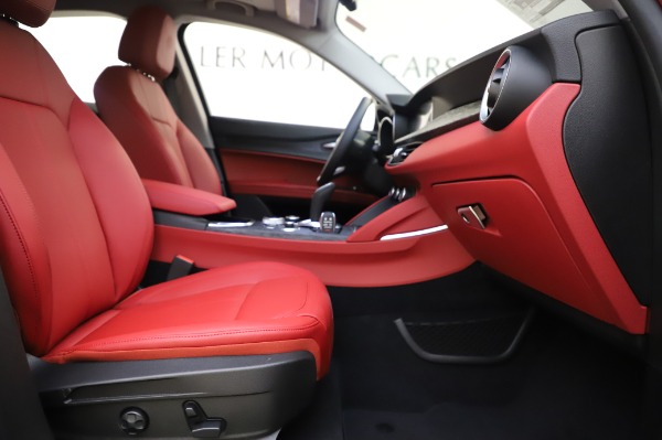 New 2020 Alfa Romeo Stelvio Sport Q4 for sale $50,195 at Bugatti of Greenwich in Greenwich CT 06830 23