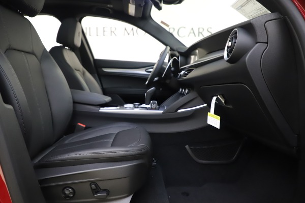 New 2020 Alfa Romeo Stelvio Sport Q4 for sale $50,645 at Bugatti of Greenwich in Greenwich CT 06830 23