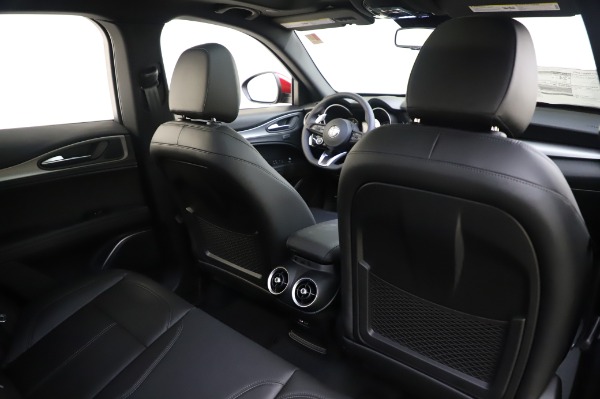 New 2020 Alfa Romeo Stelvio Sport Q4 for sale $50,645 at Bugatti of Greenwich in Greenwich CT 06830 27